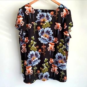 LOFT Grey Floral Top